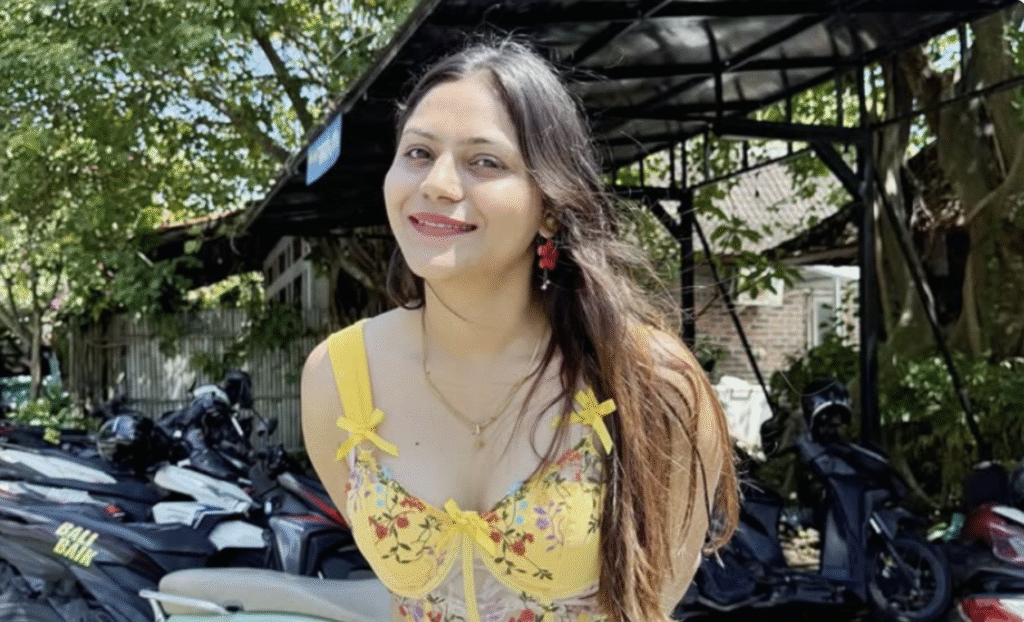 Jyoti Malhotra
Jyoti Malhotra youtuber