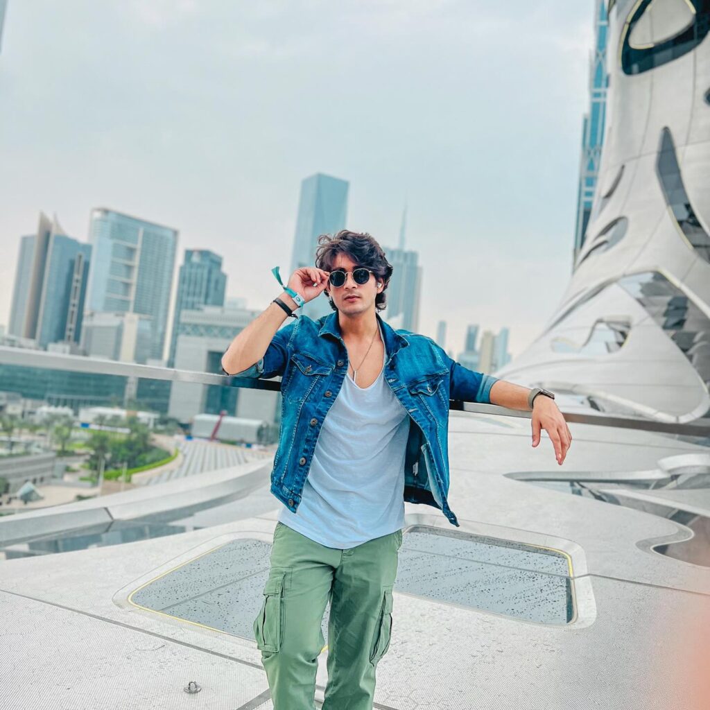 Tarun Namdev Net Worth
Tarun Namdev biography
Tarun Namdev age
Tarun Namdev income
Tarun Namdev dancer
Tarun Namdev lifestyle